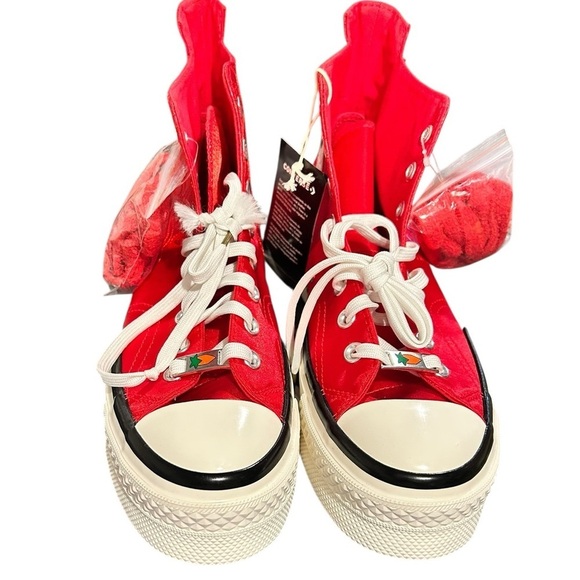 Converse Chuck Taylor All Star 70 Plus High China New Year Red Satin NWT - Picture 7 of 15
